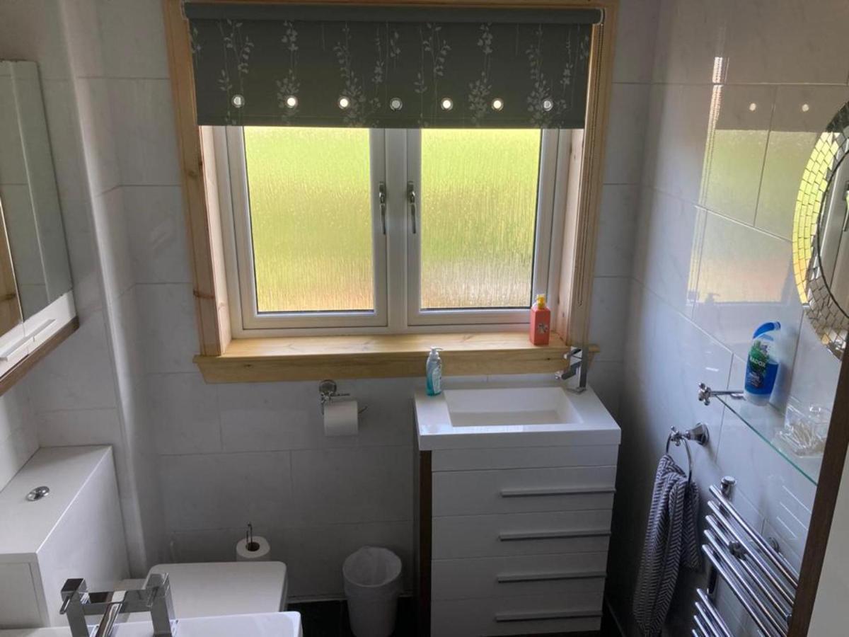 3Bedroom 1Bathroom 1 Shower Room In Quiet Area Inverness Exteriör bild